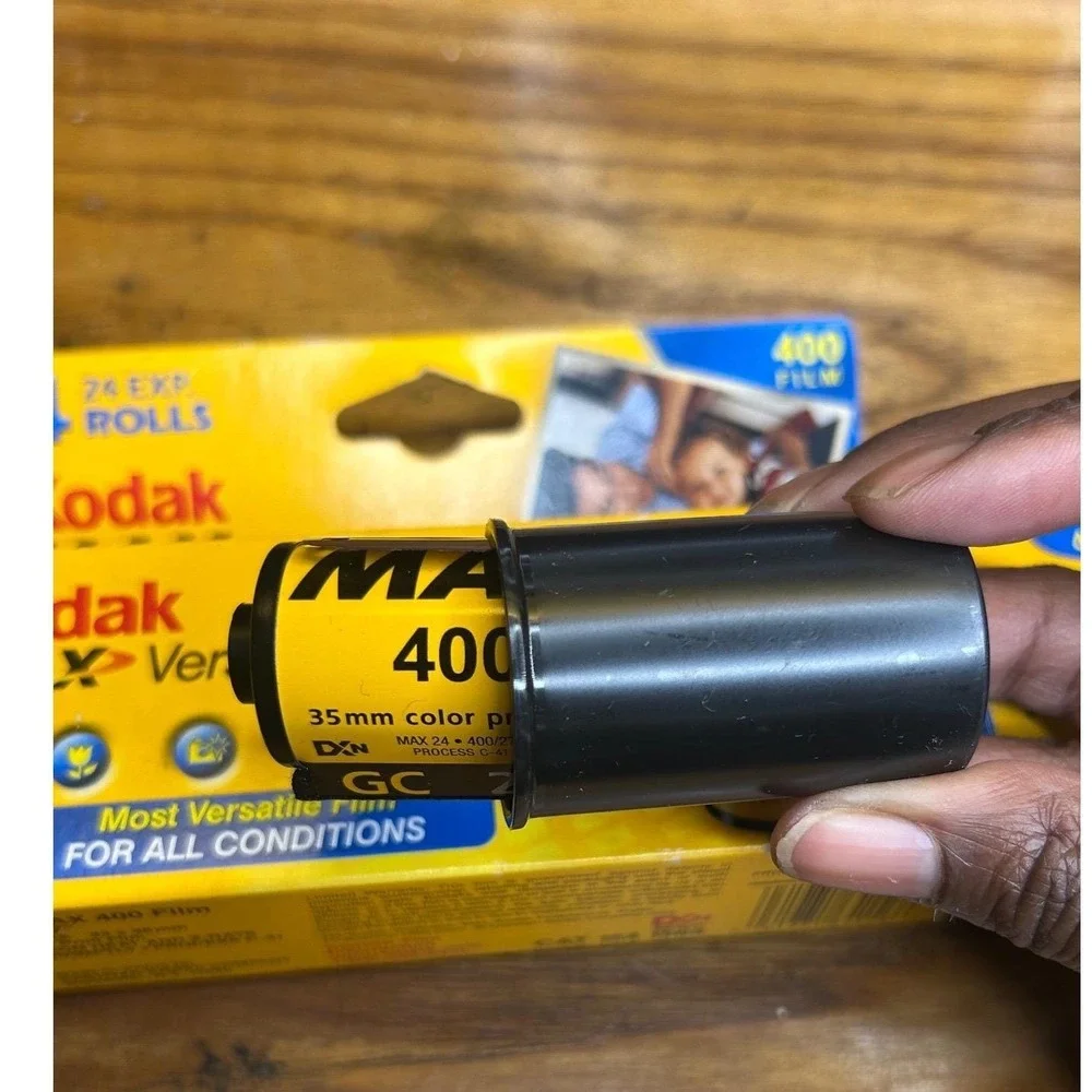 Kodak MAX 400 35mm Film 1‎ Rolls 24 Exp Color Print Versatility New